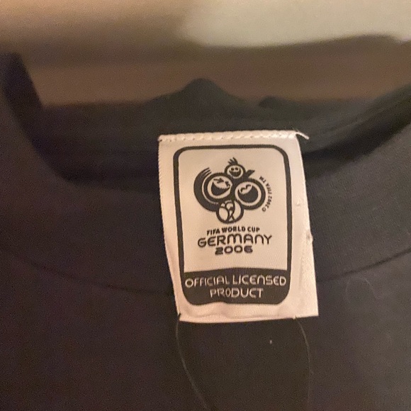 2006 World Cup - Germany - Adidas - L - Picture 4 of 8